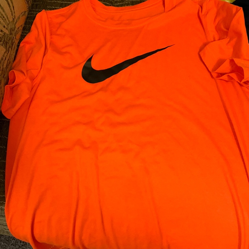 Nike dri fit orange tshirt